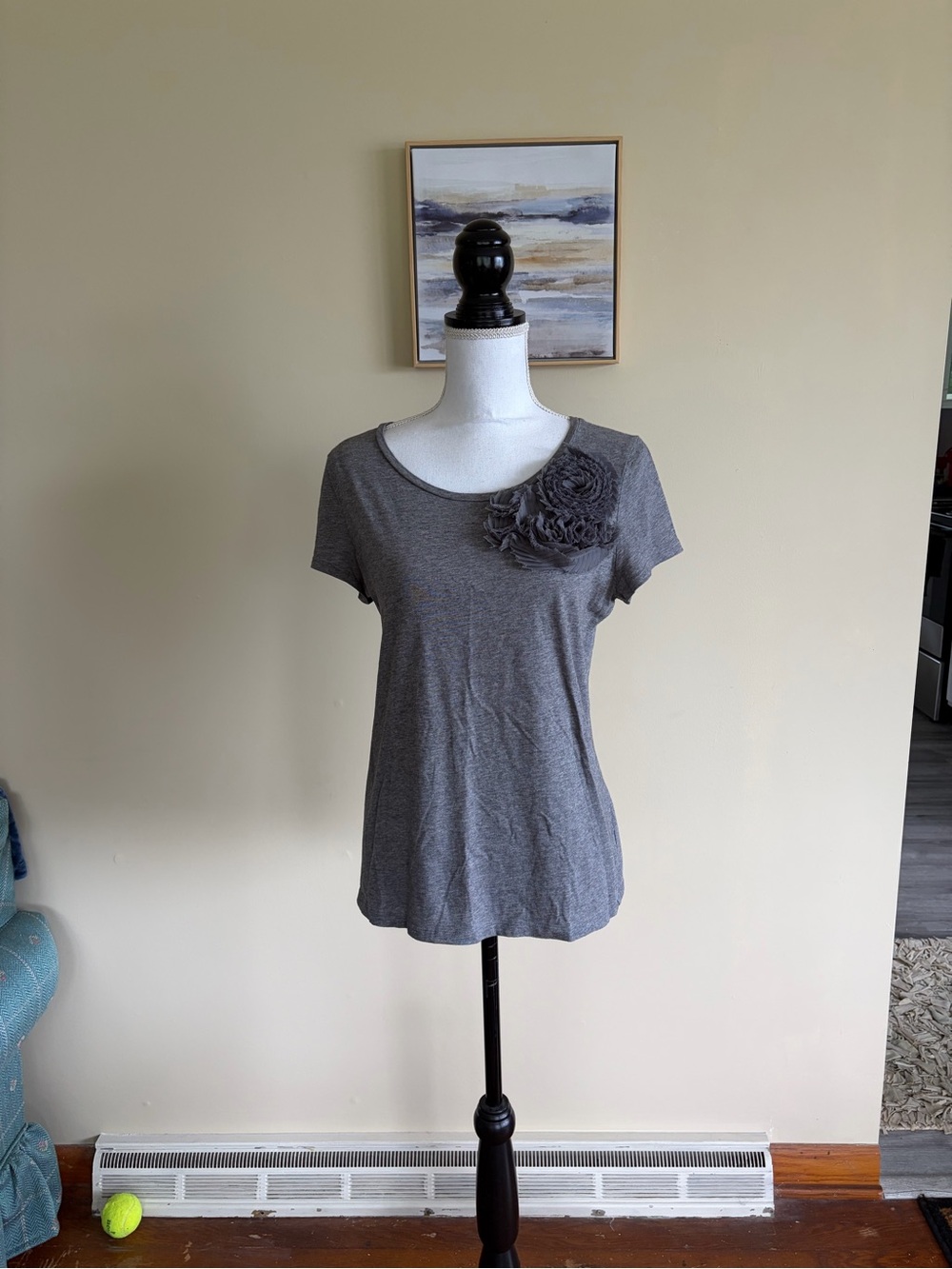 Petite Medium Talbots Gray Short Sleeve Tee with Floral Rosette